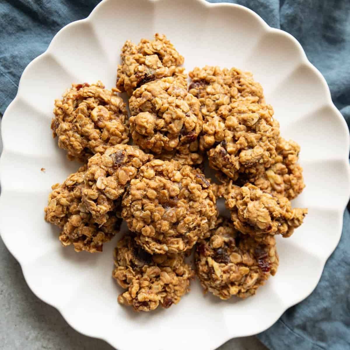 Oatmeal Date Cookies Recipe