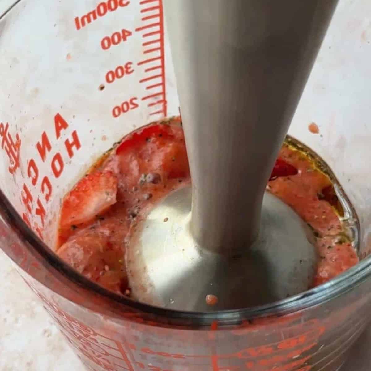 How to Make Strawberry Vinaigrette blend them using immersion blender or regular blender
