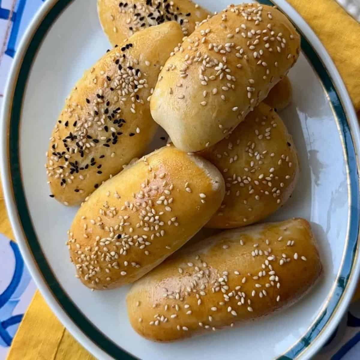 How To Make Pogaca Rolls Turkish poaga topped with nigella seeds and sesame seeds.
