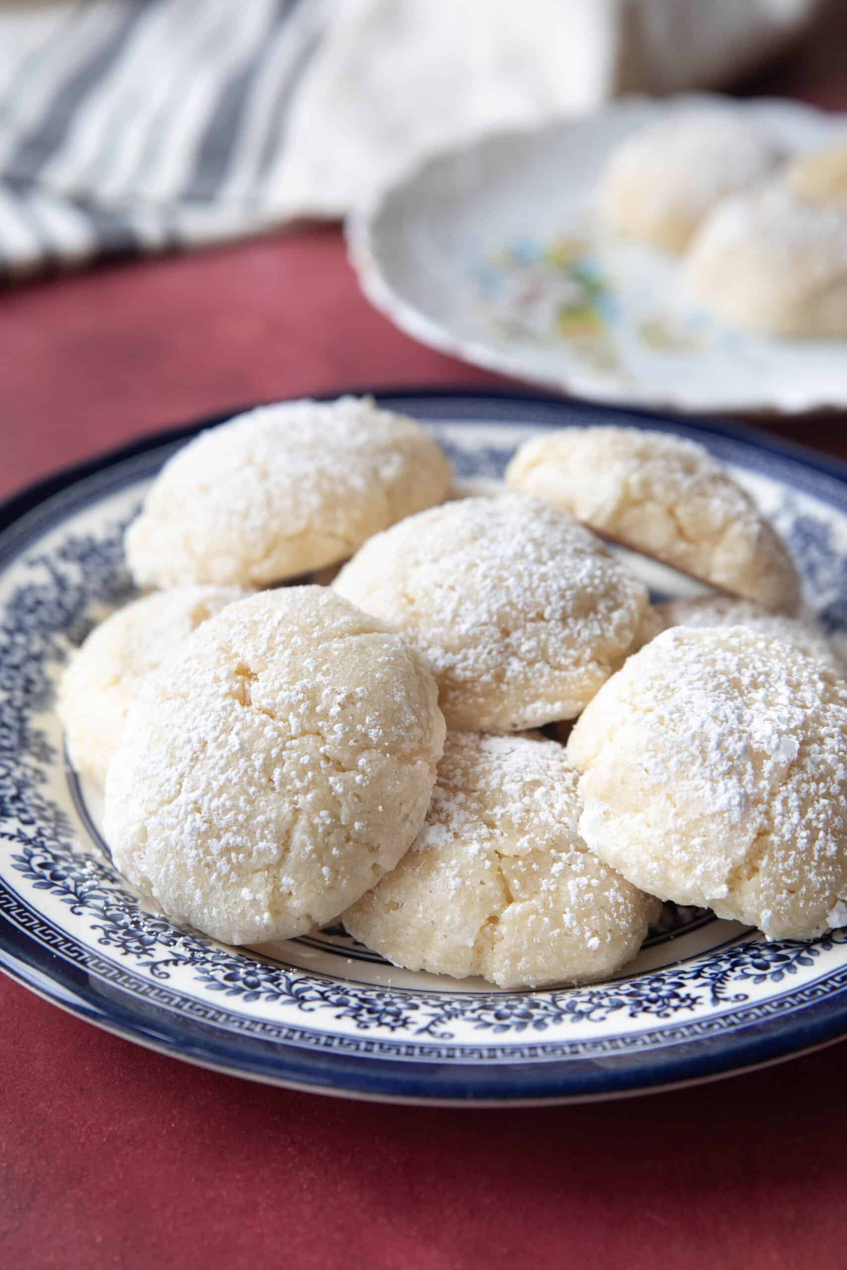 Soft Amaretti Cookies amaretti cookies served in a decorative navy blue and white dish