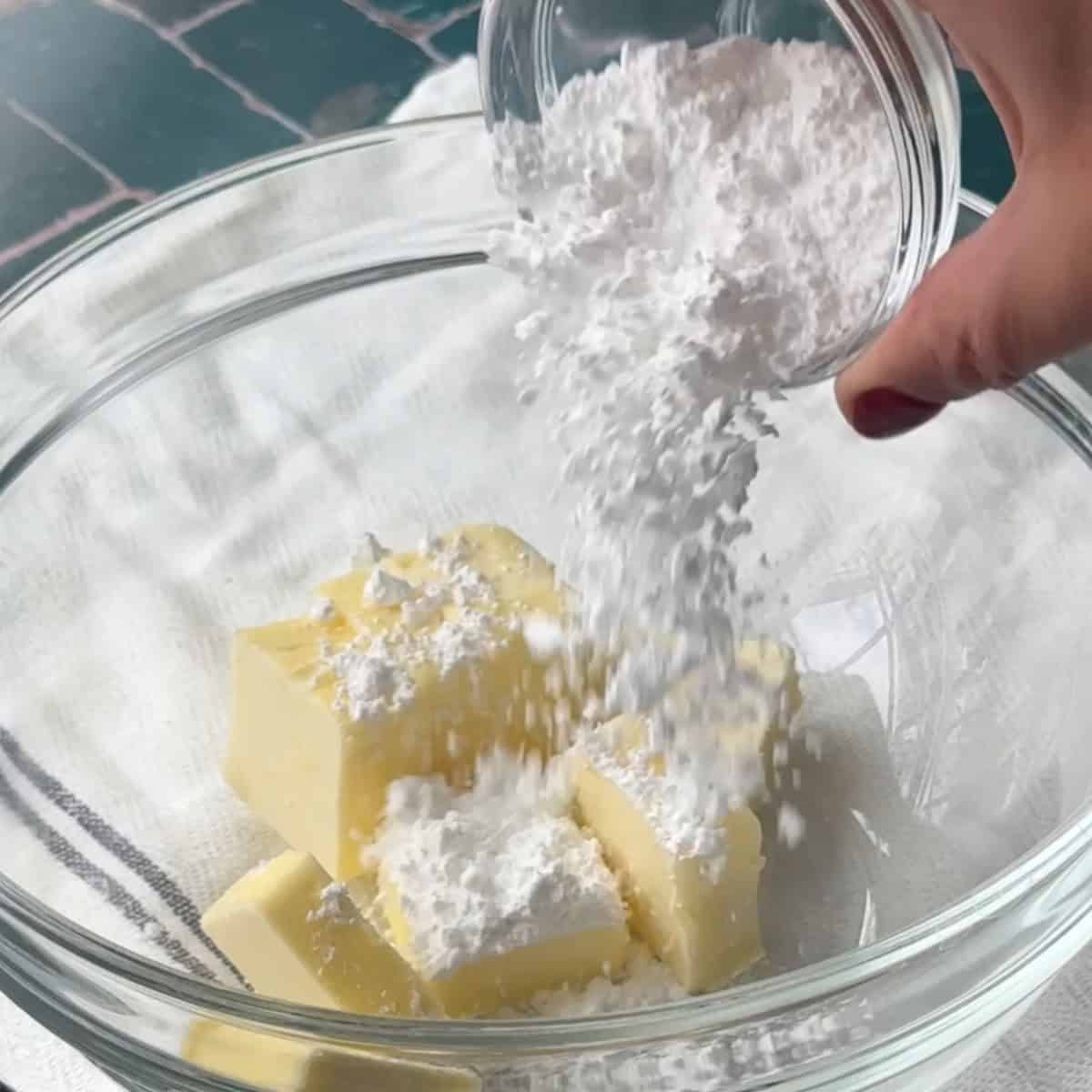 How to Make Elmali Kurabiye combine butter, baking powder, and sugar in bowl
