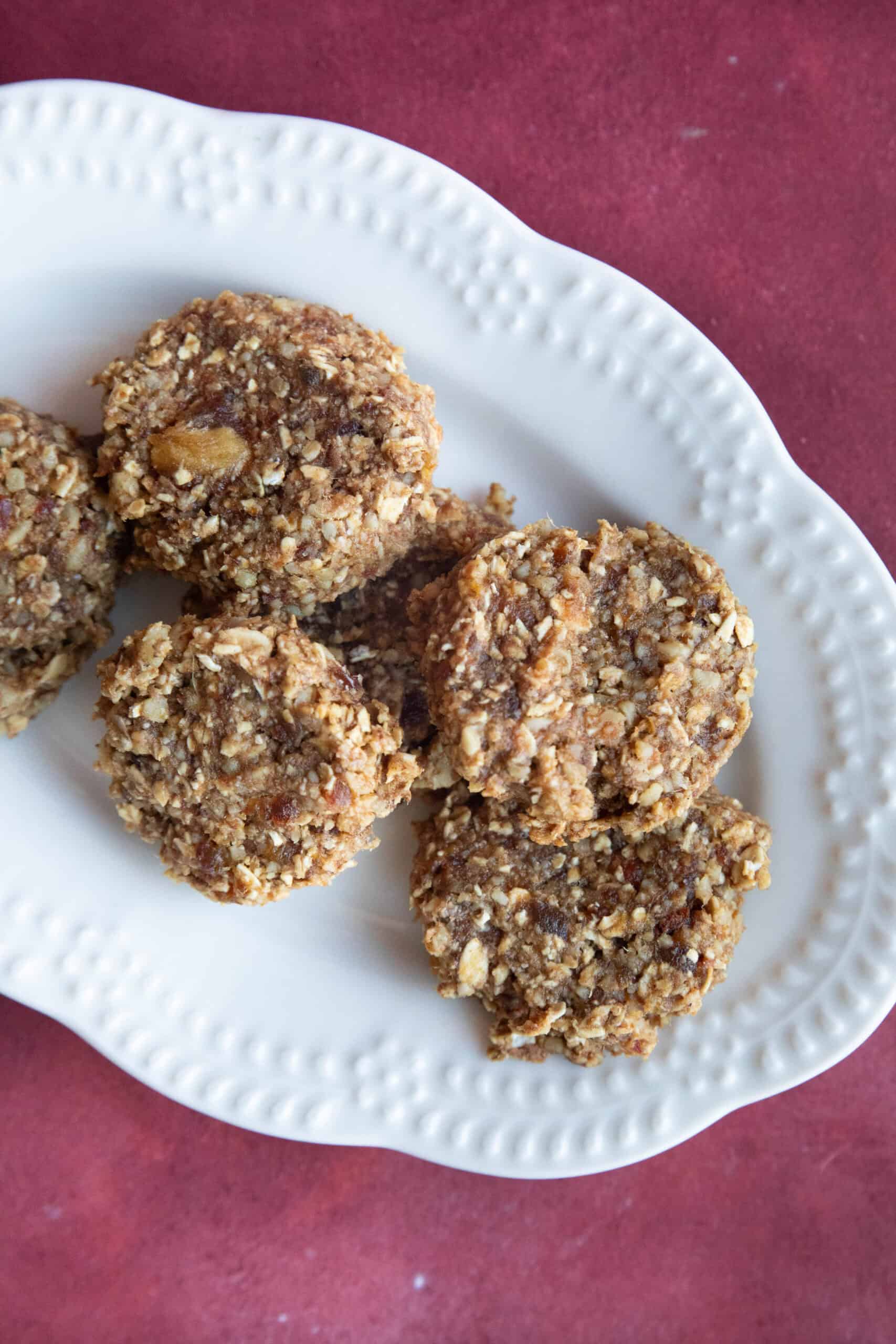 no sugar date cookies on an oval plate. 