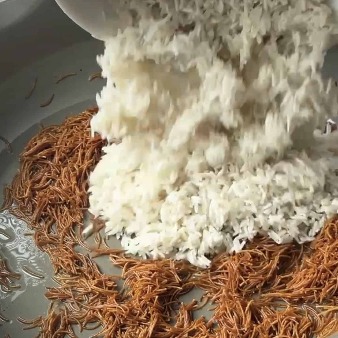 Add the rice to vermicelli.