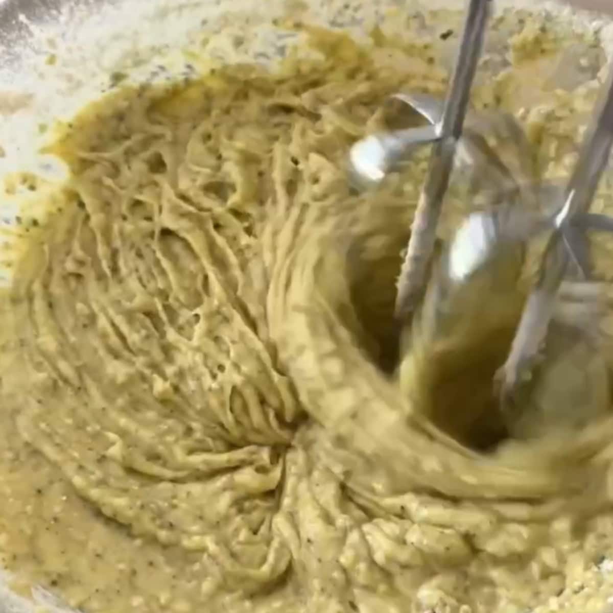 Mix using a hand mixer.